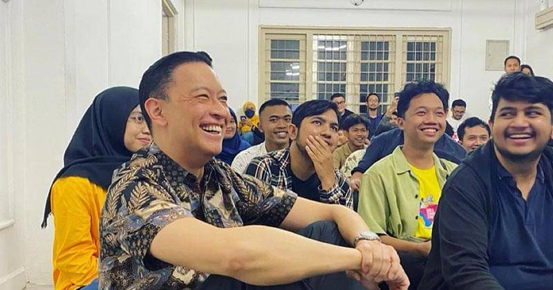 Instagram.com/tomlembong